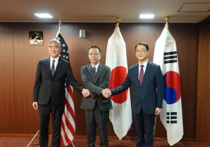 Top nuke envoys of S. Korea, U.S., Japan hold talks on N. Korea in Jakarta