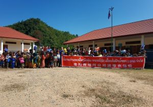Chinese firm builds bathroom, kitchen for Lao students in Bokeo