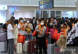 Bali welcomes back first flight from China after Covid-19 rules ease