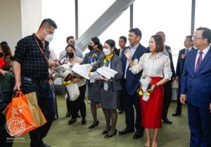 Chinese tourists receive warm welcome from the Philippines