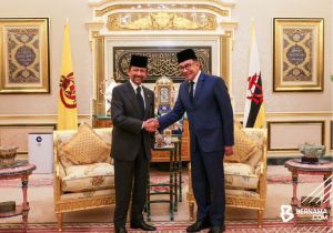 Malaysian Prime Minister visited Brunei and held talks with Brunei Sultan
