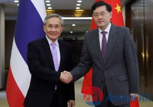 Chinese，Thai Foreign Ministers Hold Talks in Beijing