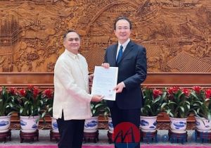 The new Philippine Ambassador to China arrived in Beijing 