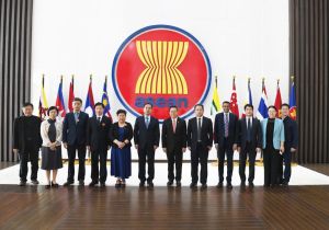 Mayor of Zhengzhou pays courtesy call on Secretary-General of ASEAN