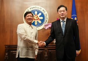 Philippines,China discuss strengthening ties and maintaining momentum of cooperation