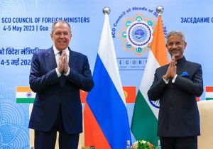 Russian Foreign Minister talks with Minister of External Affairs of India