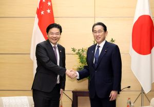Singaporean Deputy Prime Minister Call on Japanese Prime Minister  