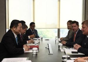 Secretary-General of ASEAN holds bilateral meeting with the EU-ASEAN Business Council