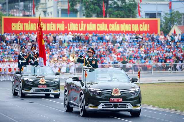 Vietnam holds military parade to mark 70th anniversary of Dien Bien Phu Victory