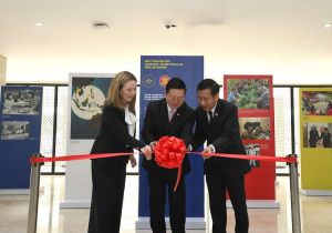 Secretary-General of ASEAN inaugurates ASEAN-Australia Photo Exhibition