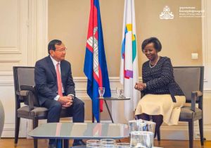 Cambodian Deputy PM has a meeting with Secretary-General of International Organization of Francophonie  