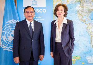 Cambodian Deputy Prime Minister pays a courtesy call on Director-General of UNESCO