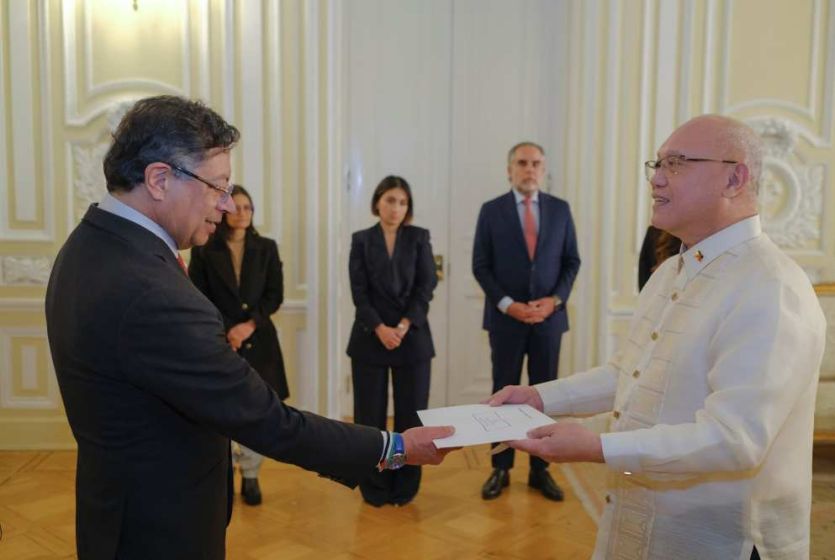 First Philippine Ambassador to Colombia Presents Letters of Credence to Colombian President