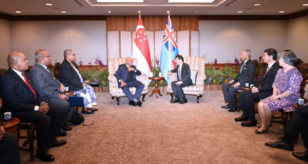 Fiji Prime Minister Pays an Official Visit to Singapore 