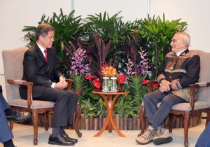 Singapore Minister for Defence Calls on Timor-Leste President José Ramos-Horta
