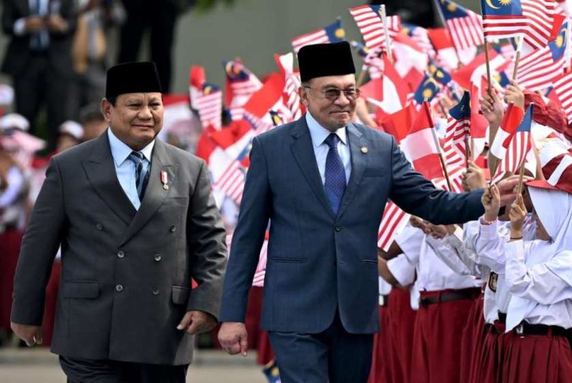 Malaysian Prime Minister Anwar Ibrahim undertakes an official visit to Indonesia