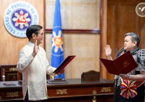 Philippine President confers Order of Sikatuna, swears in Lazaro as new Foreign Secretary 