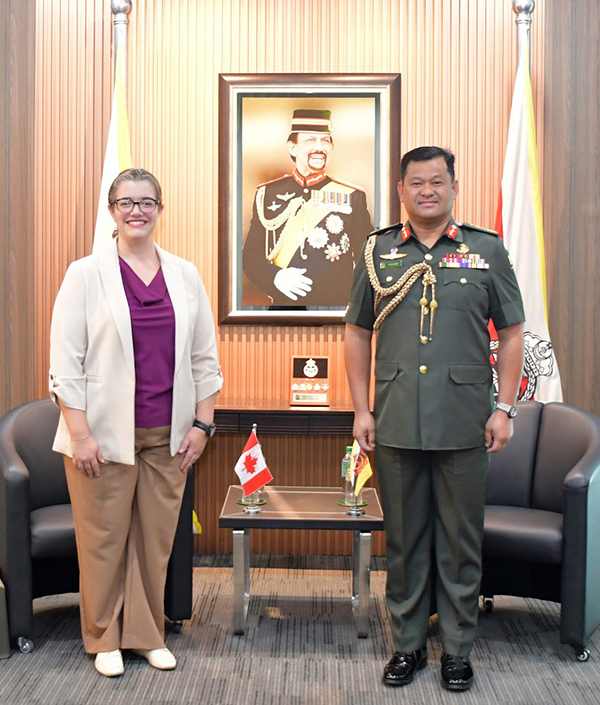 Royal Brunei Armed Forces (RBAF) Commander receives farewell call from High Commissioner of Canada to Brunei 