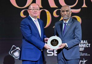 Maldives President confers recognition awards for strengthening Maldives–Singapore relations