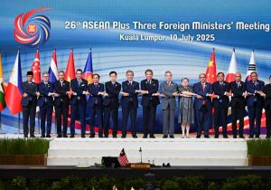 Chinese Foreign Minister Attends the ASEAN Plus China, Japan, South Korea Foreign Ministers' Meeting