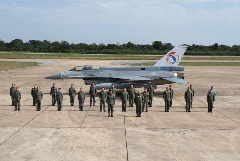 Singapore and Thailand Air Forces Unveil Aircraft Tail Flash to Commemorate 60 Years of Bilateral Relations
