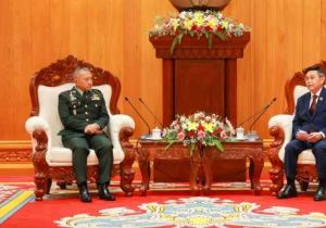 Lao NA President Receives Thai Defence Chief