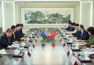 Secretary-General of ASEAN meets with Chinese Vice Foreign Minister and SOM Leader for East Asian Cooperation of China