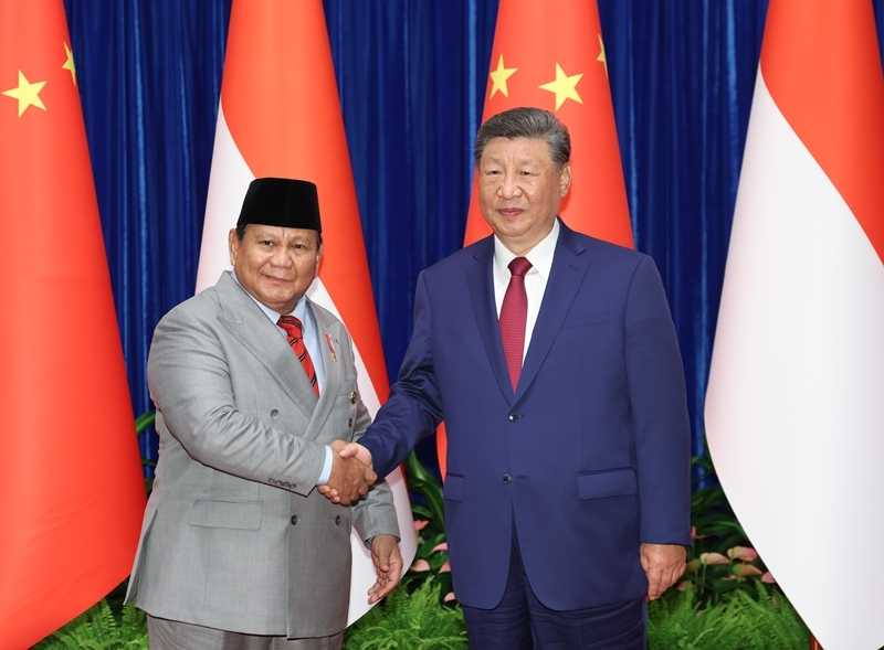 Chinese President Xi Jinping Meets with Indonesian President Prabowo Subianto