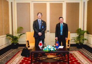 Secretary-General of ASEAN meets with Deputy Minister for Disaster Management of the Cabinet Office of Japan
