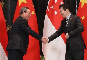 Chinese Premier Li Qiang Pays an Official Visit to Singapore