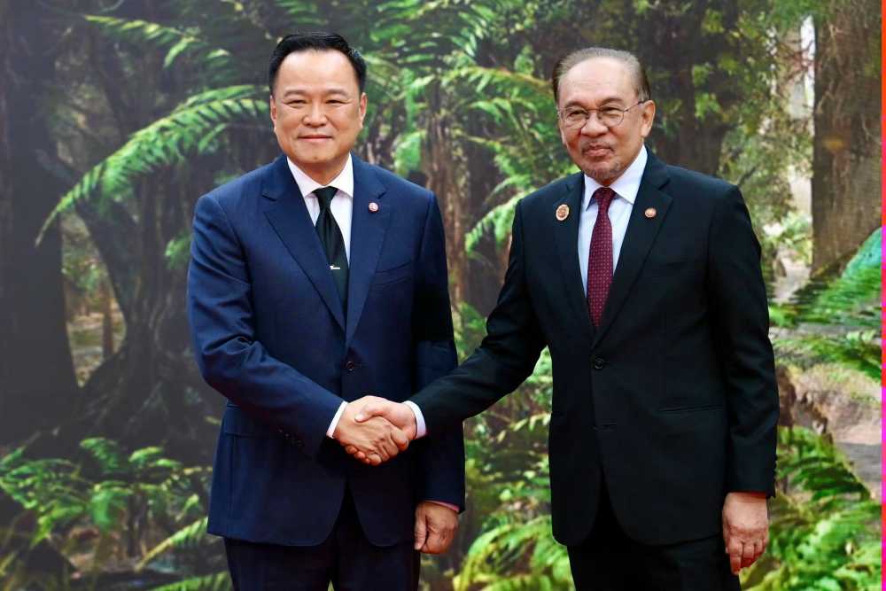 Malaysian PM thanks Thailand for promoting border peace through diplomatic means
