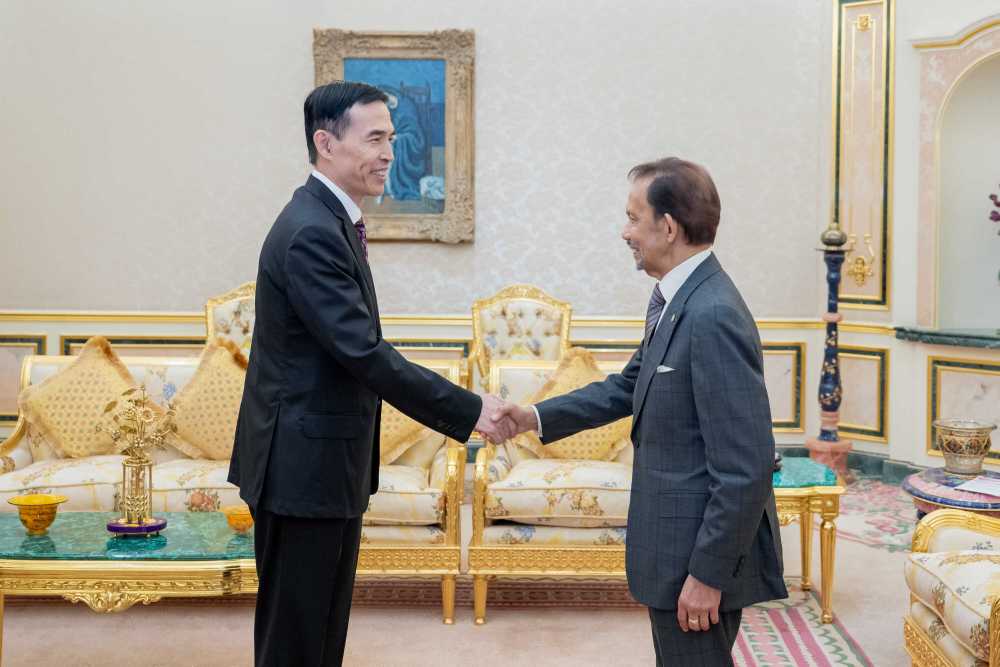 Chinese Ambassador to Brunei Pays A Farewell Audience with the Sultan and Yang Di-Pertuan of Brunei 