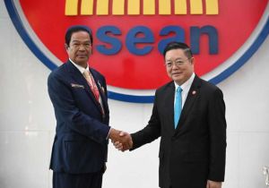 Secretary-General of ASEAN receives the First Vice President of the National Committee for Disaster Management of Cambodia