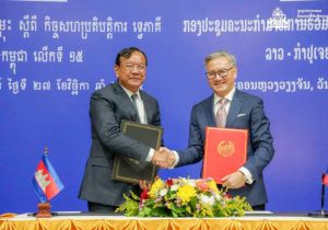 Cambodia, Laos Hold 15th JCBC Meeting to Further Strengthen Partnership