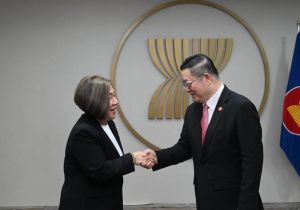 Secretary-General of ASEAN receives courtesy visit by the Chief Executive Officer of the Mekong River Commission Secretariat (MRCS)