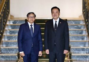 Thailand- Laos to continue promoting connectivity and people-to-people relations