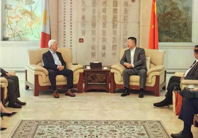 Chinese Ambassador to the Philippines Meets with the Philippine Council for Foreign Relations