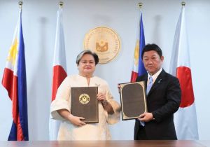 Philippine Foreign Affairs Secretary Holds Bilateral Meeting with Japanese Foreign Minister 