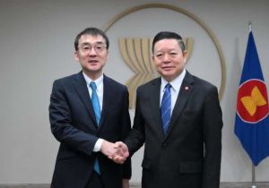 Secretary-General of ASEAN receives President of ERIA at the ASEAN Headquarters/ASEAN Secretariat