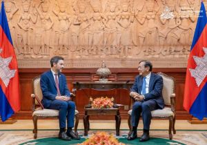 Cambodian Deputy Prime Minister receives credentials of newly appointed UNESCO Representative to Cambodia