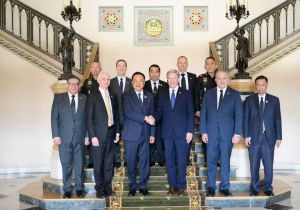 Thai Prime Minister meets with Chairman of U.S. House Armed Services Committee