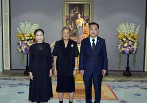 Chinese Ambassador to Thailand Pays a Courtesy Call on Thai Princess Sirindhorn
