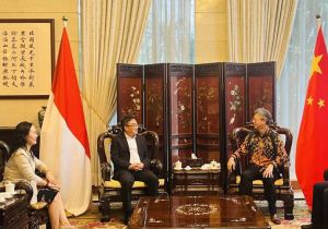 Secretary General of the ASEAN-China Centre meets with Chinese Ambassador to Indonesia