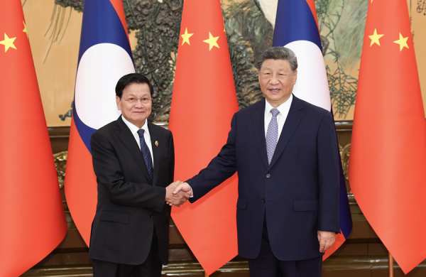 Chinese President Sends Congratulatory Message to Thongloun Sisoulith on His Re-election as President of Laos