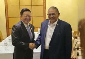 Secretary-General of ASEAN meets with Minister of Foreign Affairs II of Brunei  