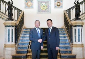 Thai Prime Minister meets with Chinese Foreign Minister