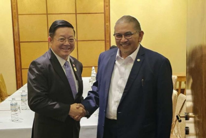 Secretary-General of ASEAN meets with Minister of Foreign Affairs II of Brunei  