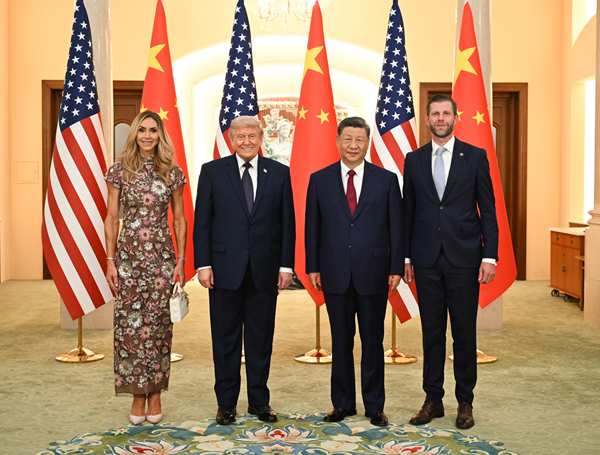 Chinese President Xi Jinping Holds Welcoming Banquet for U.S. President Donald J. Trump