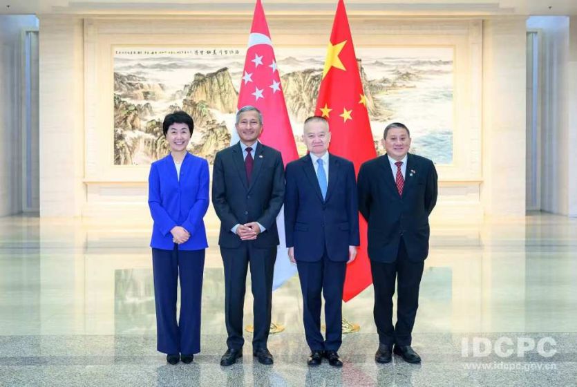 Minister of the IDCPC Meets with Chairman of the PAP External Relations Committee and Minister for Foreign Affairs of Singapore