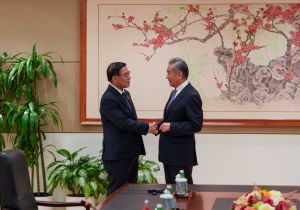 Chinese Foreign Minister Wang Yi Meets with Thai Deputy Prime Minister and Foreign Minister  